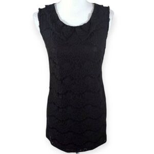 FOREVER 21 BLACK DRESS SZ.XS EUC.  GORGEOUS DRESS IN EXCELLENT USED CONDITION.